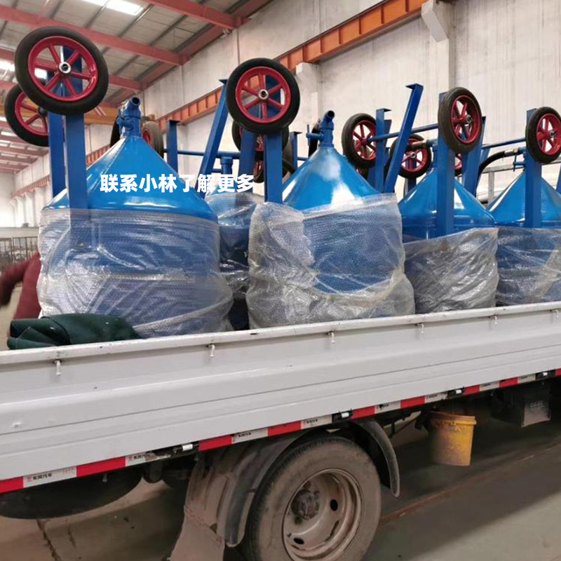 泰州噴砂機(jī)廠家-船舶翻新除銹移動(dòng)噴砂機(jī)