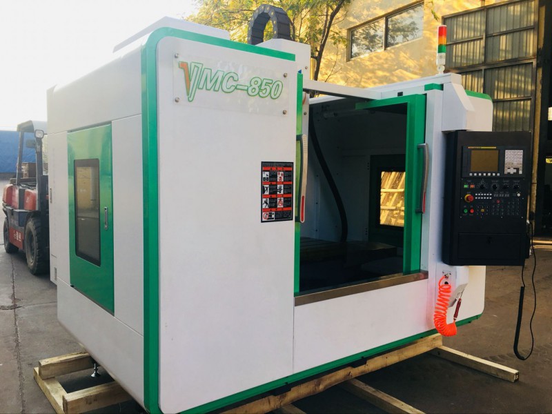 數(shù)控機(jī)床VMC850立式加工中心,850cnc加工中心
