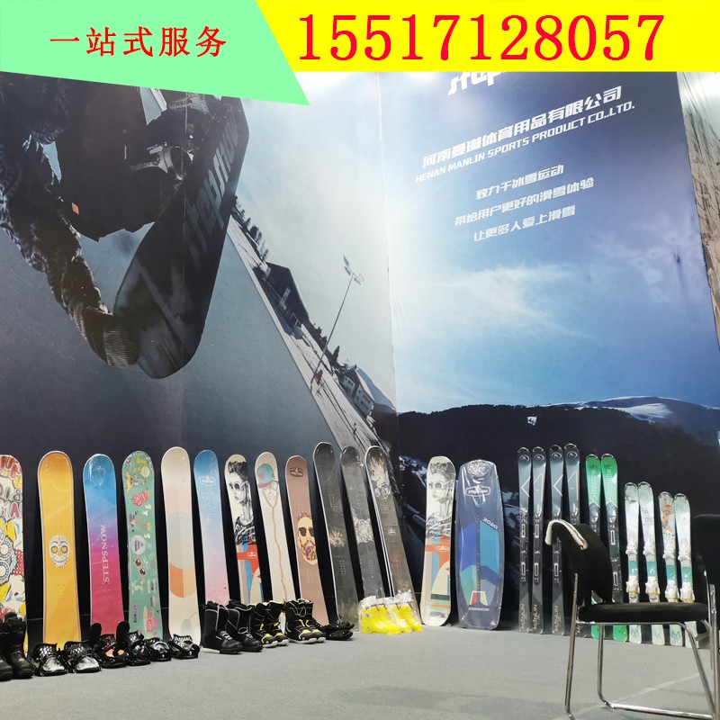 單板雙板滑雪板廠家 面板如何設(shè)計(jì)才能讓滑雪板更加靈活